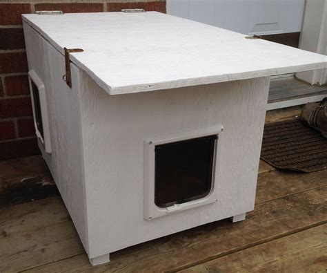 Cat House (for the Winter and for Feral Cats) : 13 Steps (with Pictures) - Instructables