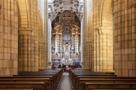 Premium Photo | The porto cathedral