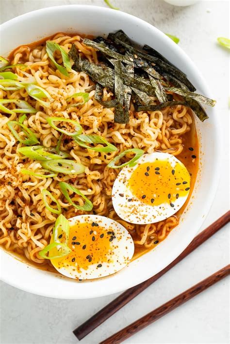 15-Minute Spicy Ramen | Cheap, Warm Lunch Ideas | POPSUGAR Food Photo 16