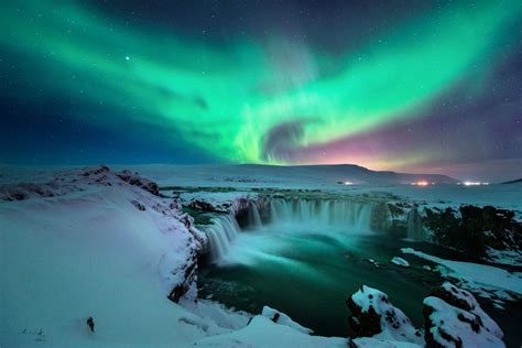 Iceland's Stunning Landscapes: A Natural Wonderland