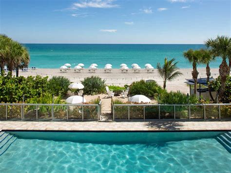 Solé Miami Resort | New luxury hotel rooms & suites on Sunny Isles Beach