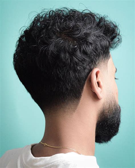 38 Taper Fade Haircuts For Men -> 2023 Update | Fade haircut curly hair, Low taper fade haircut ...