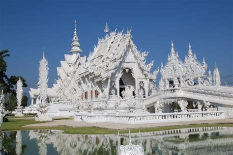 The white Temple | Wat Rong Khun - Arch2O.com