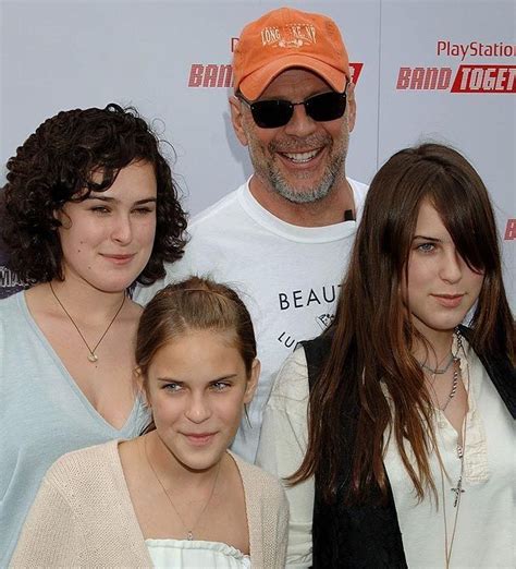 bruce willis and his daughters Celebrity Families, Celebrity Kids, Celebrity Street Style ...