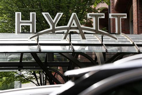 Which Hotel Stock Should You Bet On: Hyatt Or Hilton?