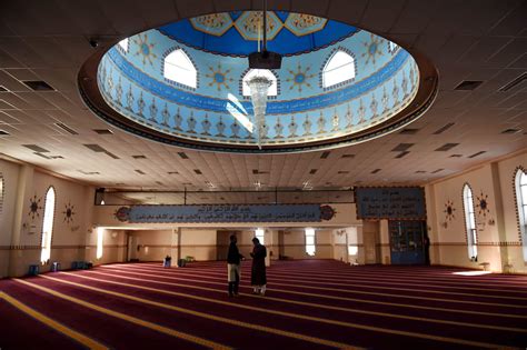 Sydney's Lakemba mosque to broadcast Muslim call to prayer over loudspeakers | SBS Arabic