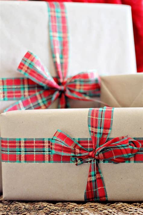 Brown Paper Packages... Simple, Beautiful Christmas Wrapping - Domestically Speaking