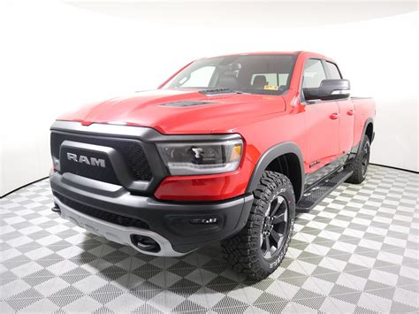 New 2019 Ram 1500 Rebel Crew Cab Pickup in Parkersburg #D7591 | Astorg Auto