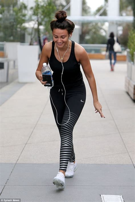 Michelle Keegan looks incredible in her workout gear in LA | Daily Mail ...