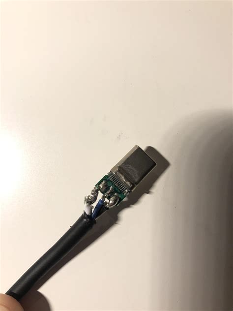 USB-C Connector wiring 3 wires - Electrical Engineering Stack Exchange