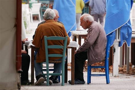 Bad Weather? Play Backgammon! | Siviri beach (Chalkidiki, Gr… | Flickr