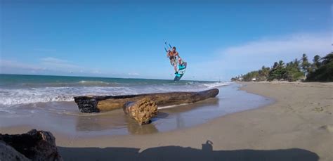 Top 5 Tricks for Kiteboarding Beginners - The Heli Blog