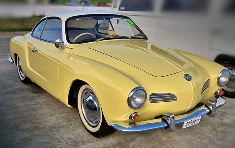 Volkswagen Karmann Ghia - Wikipedia