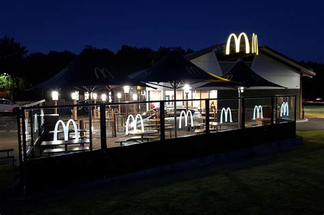 McDonalds Chippenham | Zapp Outdoor