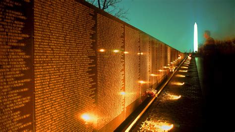 Vietnam War Memorial Night – Outside the Beltway