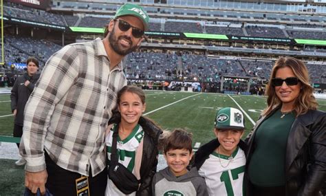 Jessie James Decker, Eric Decker family photos through the years - Interreviewed