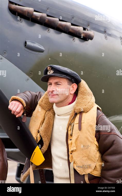 Raf pilot ww2 hi-res stock photography and images - Alamy