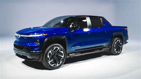 'Business-Auto-tesla-cybertruck-or-chevy-silverado-these-are-the-electric-pickup-trucks-that-are ...