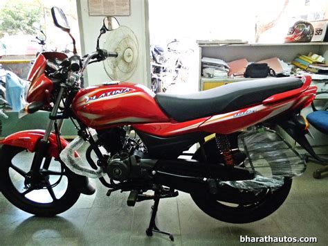 New Bajaj Platina ES launched, arrives at dealership