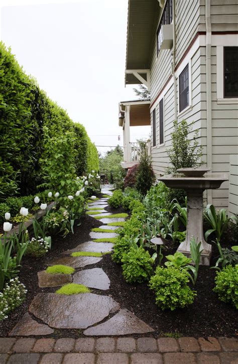 How To Make The Most Of Your Side Yard - Gardening Viral