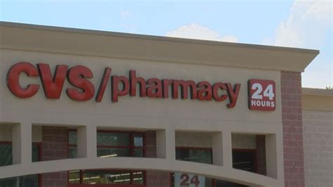 CVS Pharmacy adding more locations that offer COVID-19 vaccination appointments