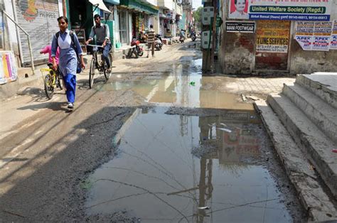 Locals continue to suffer from sewage overflow : The Tribune India