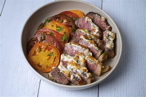 Parmesan Crusted Steak - Beef Recipes - LGCM