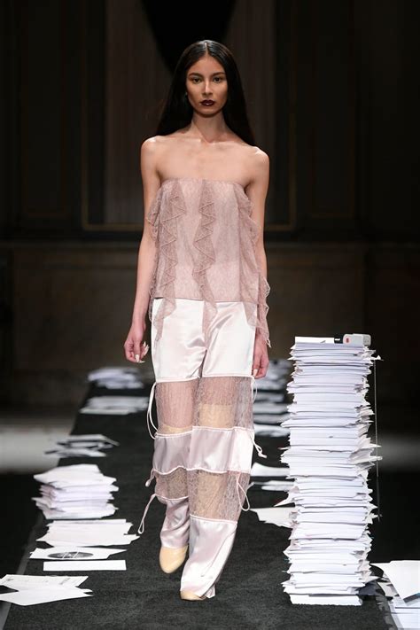 NYFW 2023 showcases Jason Wu, Vivienne Tam, more designers on Day 3