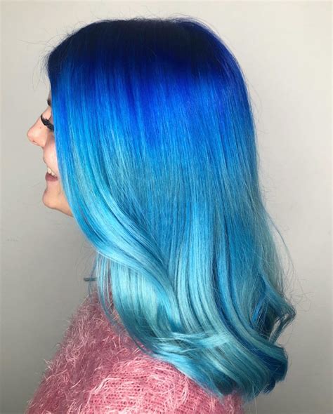 [UPDATED] 40 Vibrant Pastel Blue Hair Looks (August 2020)