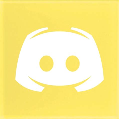 Yellow Discord App Icon in 2022 | Yellow iphone, Christmas icons, App icon