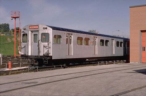 What TTC subway cars used to look like