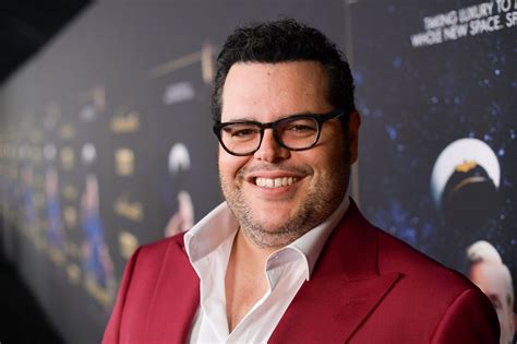 Josh Gad Interview About His Reunited Apart Series | POPSUGAR ...