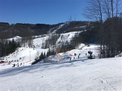 Three WV ski resorts suspend operations due to lack of snow | Recreation | wvgazettemail.com