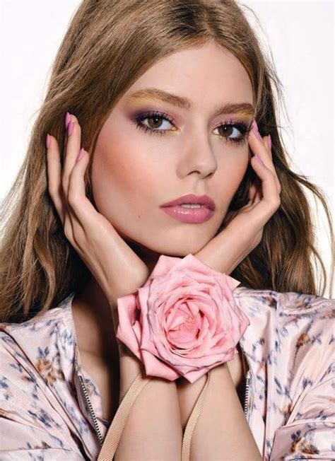 Dior Glowing Gardens Makeup Collection For Spring 2016 – Fashion Trend Seeker