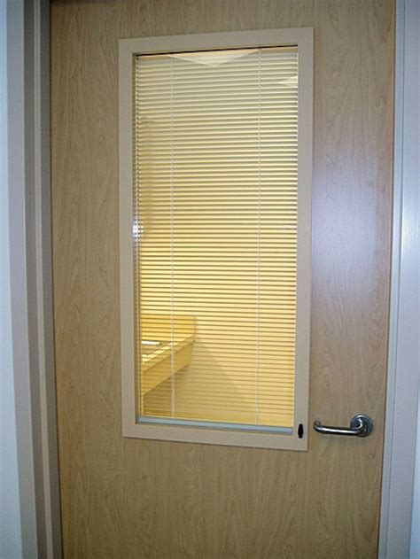 Integral blinds in doors