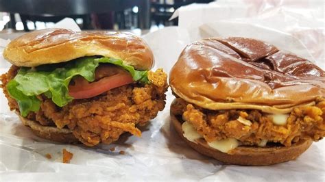 Burger King Chicken Sandwich Vs Popeyes Chicken Sandwich | Which Is ...