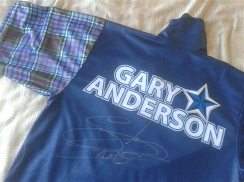 SIGNED GARY ANDERSON DARTS SHIRT C/W SIGNED PROGRAMME (NOT THE SHIRT HE ...