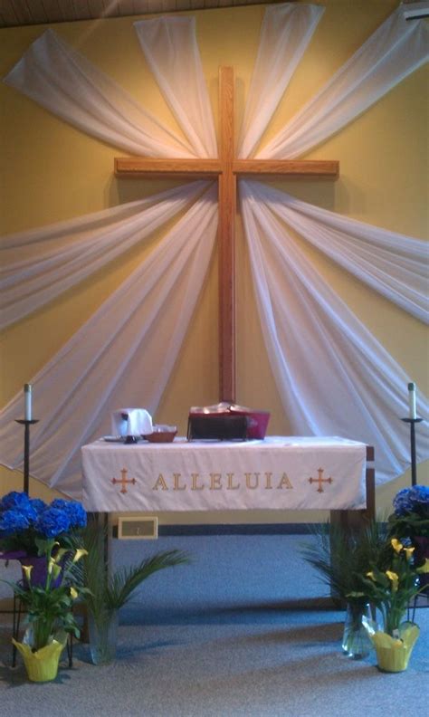 Church Interior Design, Church Stage Design, Church Flower Arrangements ...