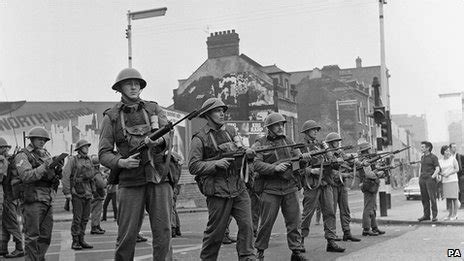 Proyecto soldado británico años 70 - Geyper-man