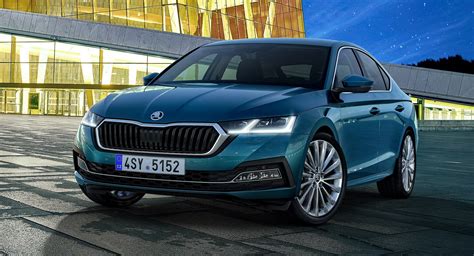 Skoda eleva a fasquia com um Octavia mais tecnológico e com híbrido Plug In | Automais