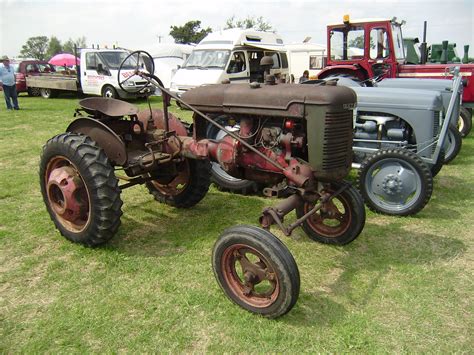 Farmall Cub - Tractor & Construction Plant Wiki - The classic vehicle and machinery wiki