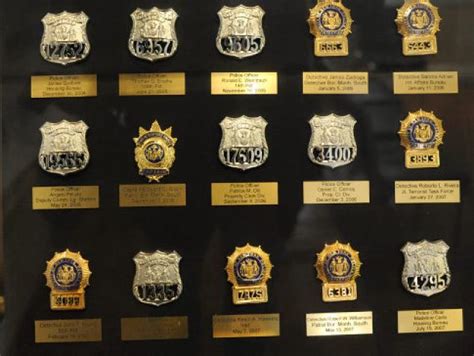 plaque de police NYPD