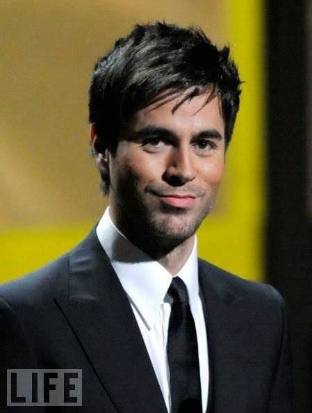 Enrique İglesias Hairstyles | Men Hair Styles, Clothing, Women Hair Colors