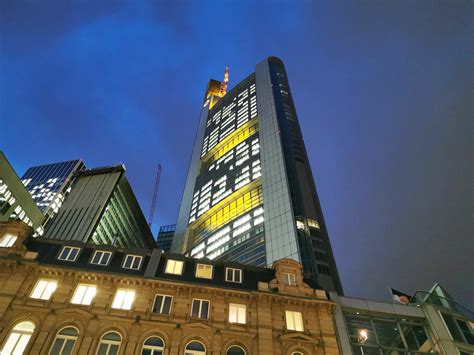 Commerzbank Tower in Frankfurt - 299m - Tallest skyscraper in Germany