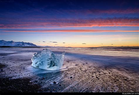 jokulsarlon glacier lagoon sunrise winter ice fragment glacier floating ...