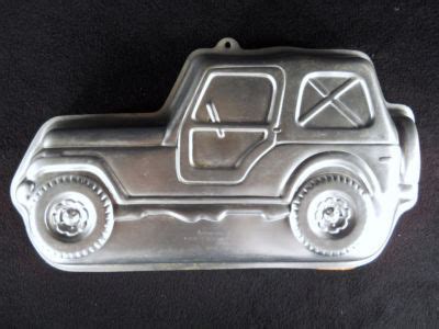 Wilton Trail Rider Jeep Cake Pan with Insert | #173783423