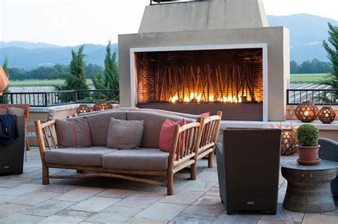 Get Cozy at 5 Wine Country Tasting Rooms With Fireplaces - 7x7 Bay Area