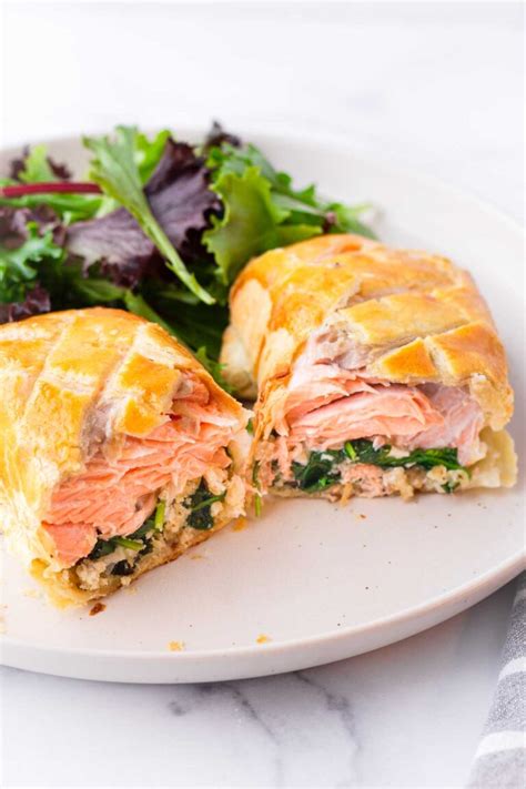 Salmon Wellington with Puff Pastry (Salmon en Croute) - Cooking For My Soul