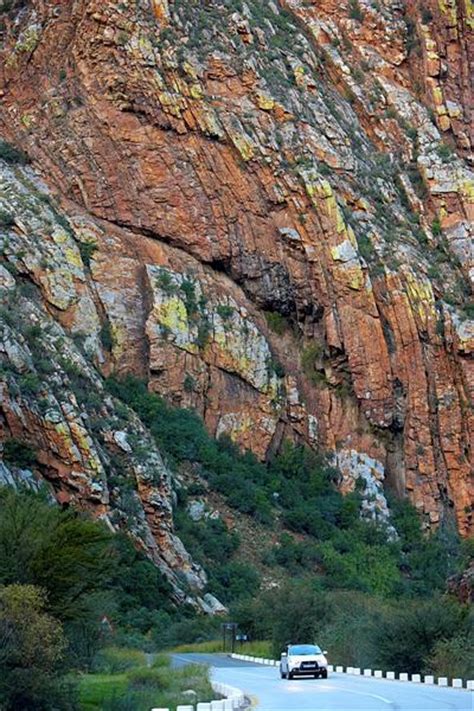 Meiringspoort | Secure Your Holiday, Self-Catering, or Bed and ...