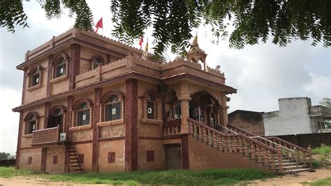 Goga Maharaj Temple in the city Umta